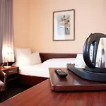 Hotel Lonac Duisburg