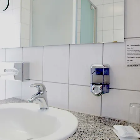 Hotel Lonac Duisburg