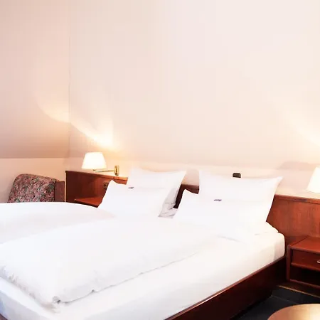 Hotel Lonac Duisburg