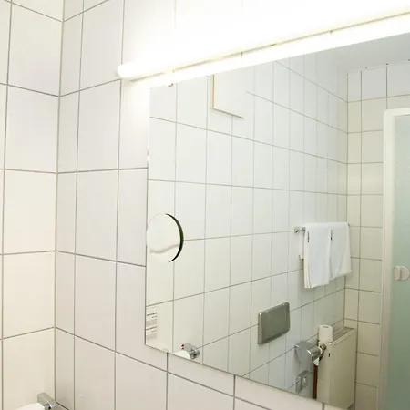 Lonac Otel